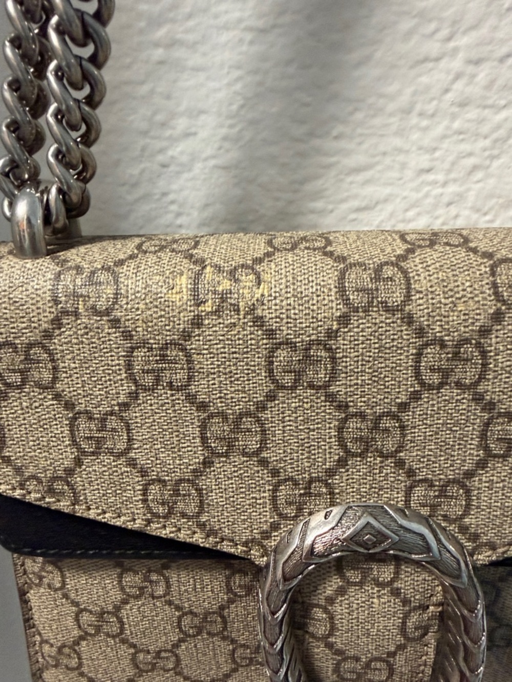 Gucci Dionysus Beige Monogram Shoulder Bag with Silver Chain - Picture 3 of 12